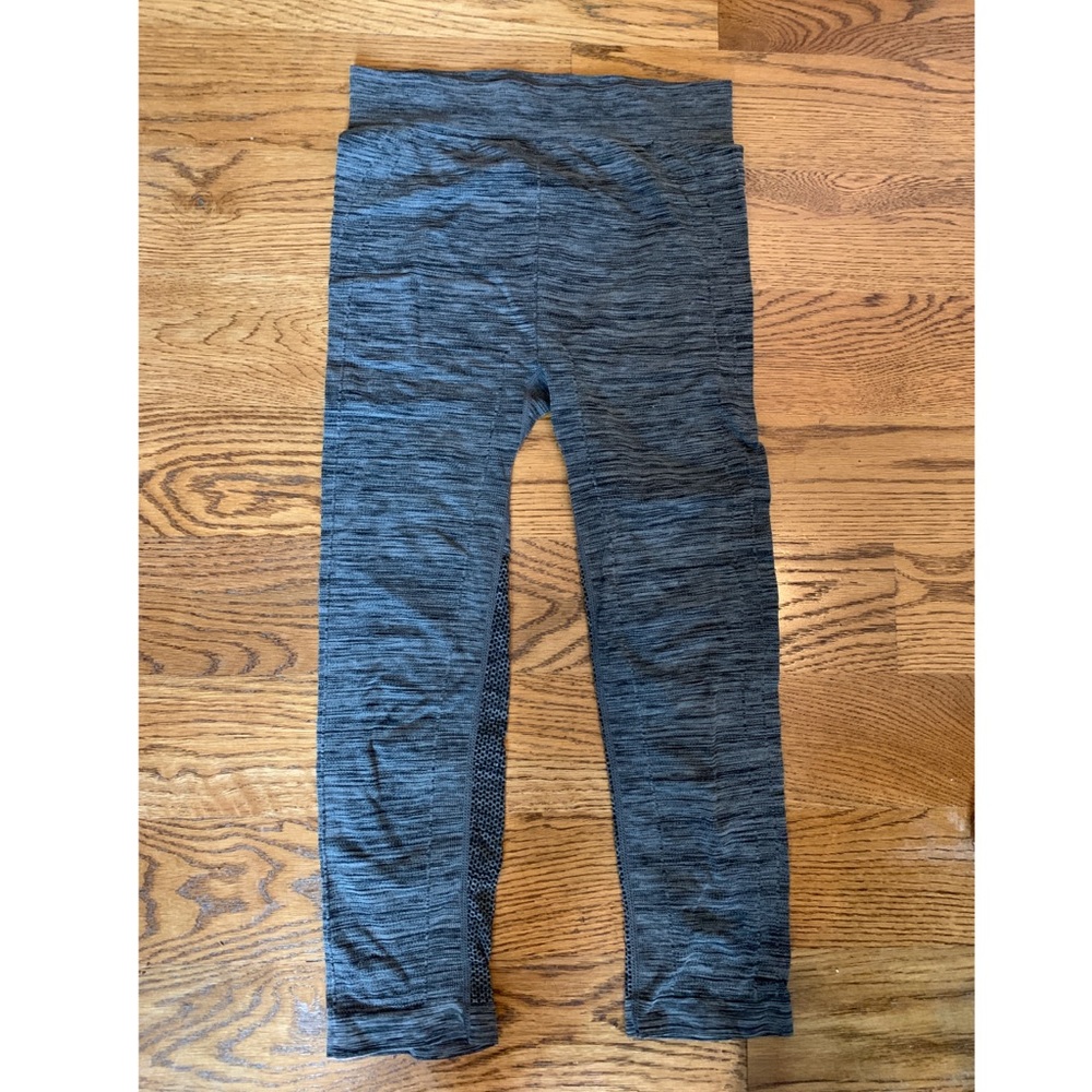 Seamless cropped leggings